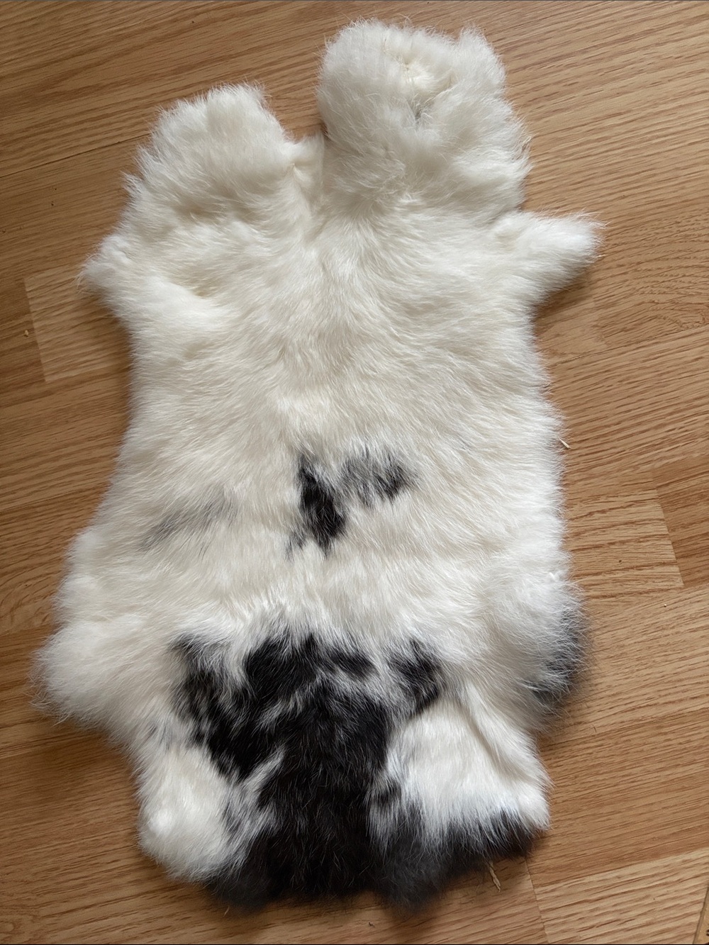 B0244 rabbit fur pelt craft supply